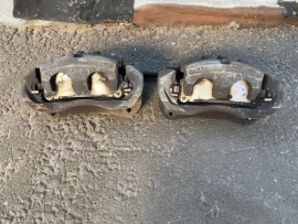 Суппорт тормозной Toyota RAV4 50 XA50 2018-2023 Перед. 