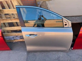 Дверь Kia Sportage QL 2015-2021 Перед. Прав.