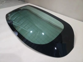 Стекло крышки багажника Kia Sportage QL 2015-2022  