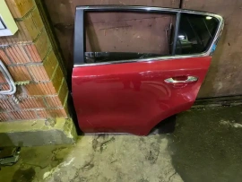 Дверь Kia Sportage QL 2015-2022 Задн. Лев.
