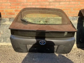 Крышка багажника Toyota Prius 4 XW50 2015-2018  