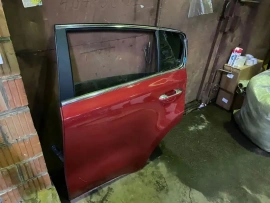 Дверь Kia Sportage QL 2015-2022 Задн. Лев.