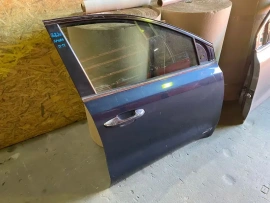 Дверь Kia Sportage QL 2015-2021 Перед. Прав.