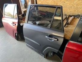 Дверь Toyota RAV4 50 XA50 2018-2023 Задн. Лев.